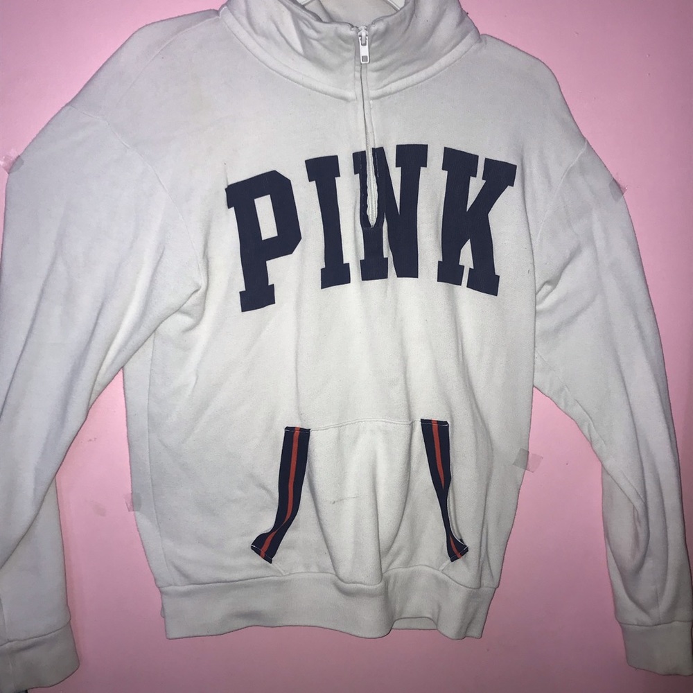 PINK SWEATSHIRT